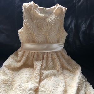 Flower girl dress